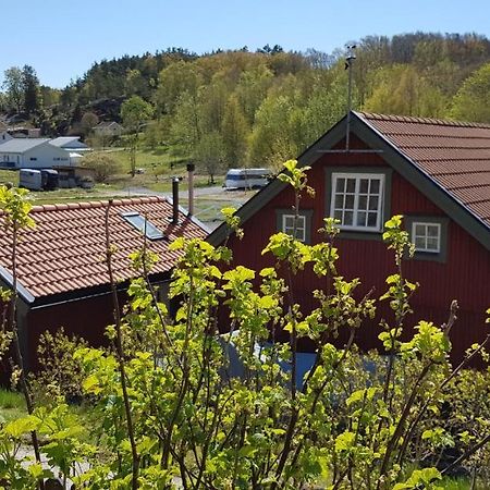 Apartamento Hamburgoe, Hasselbacken 2 Hamburgsund Exterior foto