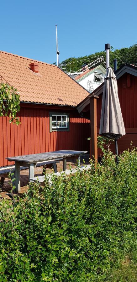 Apartamento Hamburgoe, Hasselbacken 2 Hamburgsund Exterior foto